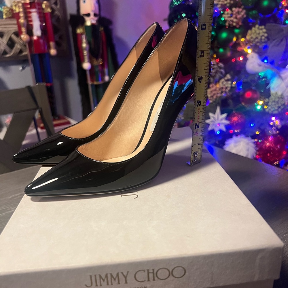 Jimmy Choo
Patent Leather Pumps
Women's Size: 8.5 | IT 38.5